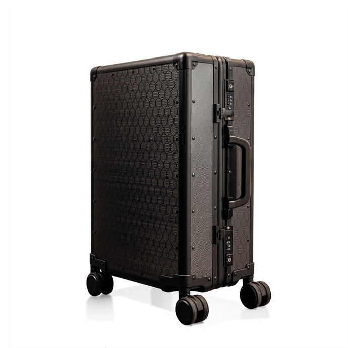 Чемодан из карбона «Плетение Хек»